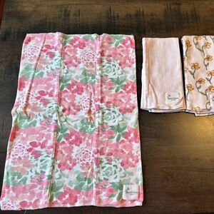 Burt’s Bees Baby Burp Cloths